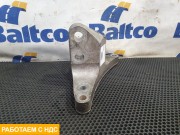 Кронштейн двигателя левый