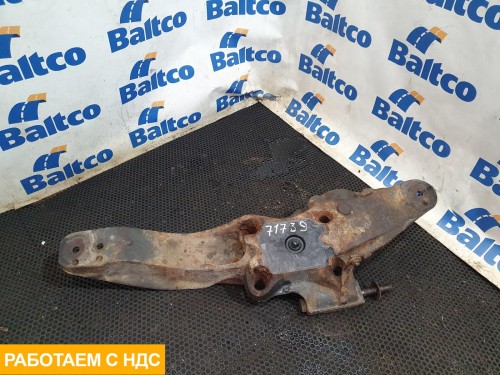 Кронштейн пневморессоры правый